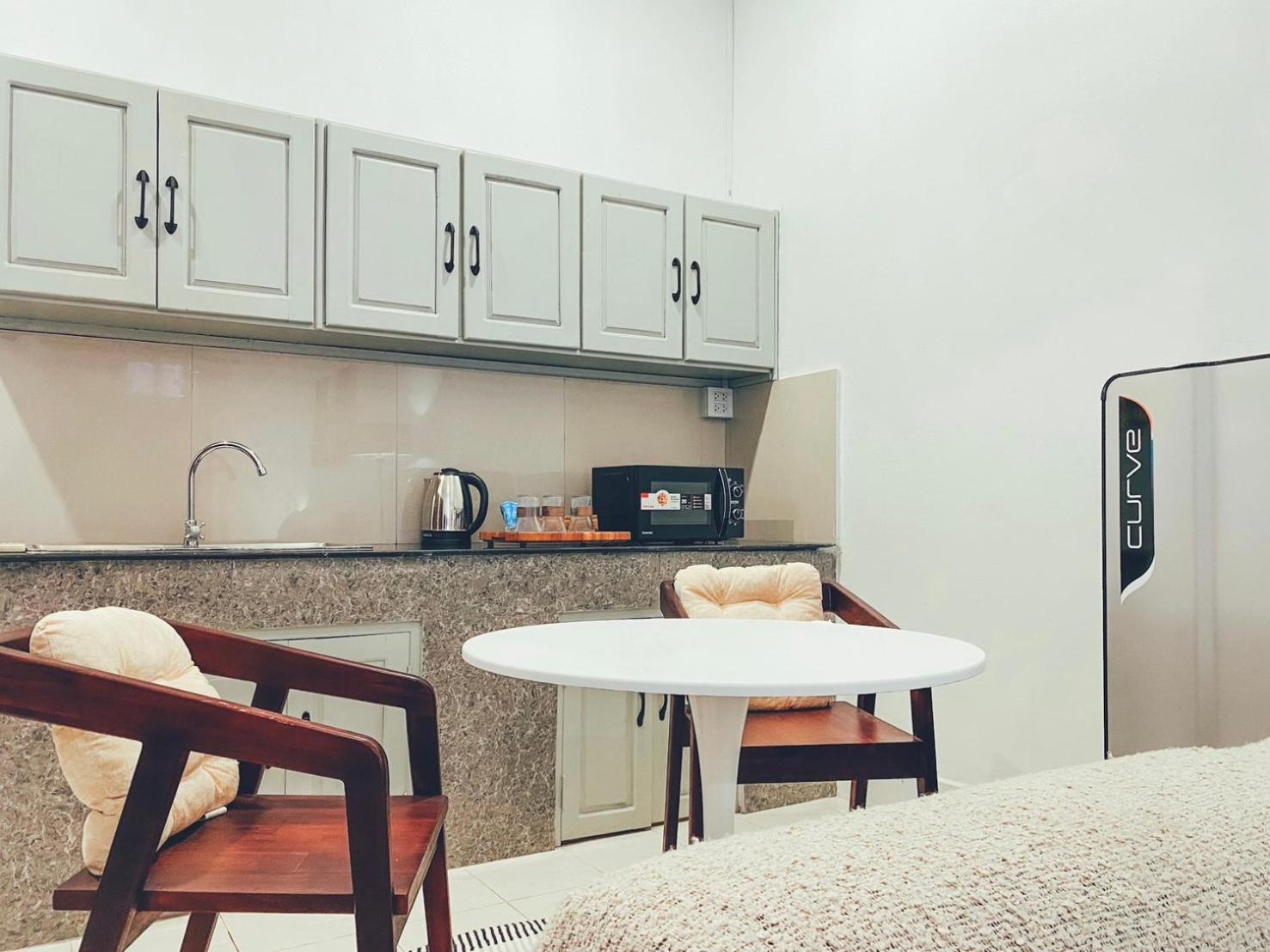 Sathiti Cafe & Bed Apartment Viêng Chăn Ngoại thất bức ảnh
